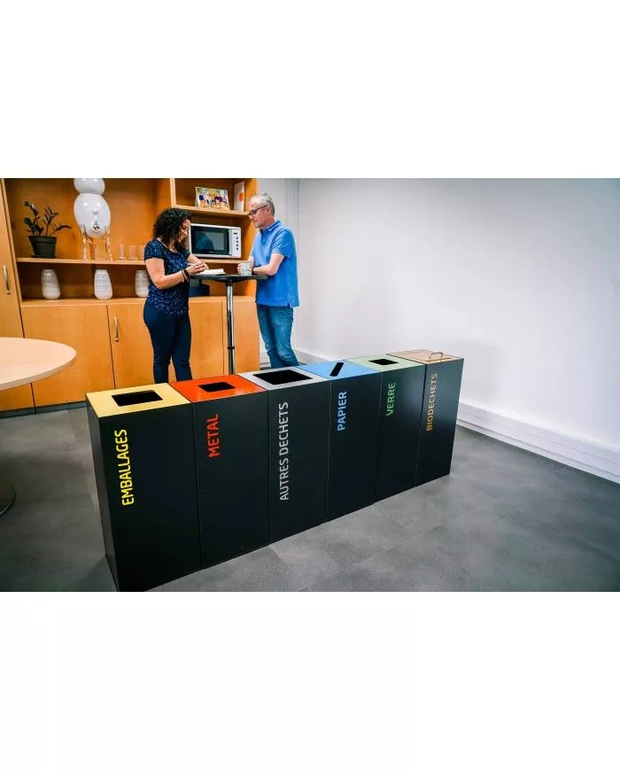 Poubelle robuste adapté aux tâches administratives en entreprise Poubelle robuste adapté aux tâches administratives en entreprise