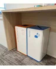 Poubelle de tri - Stickers adhésifs pour poubelle - Rouge / Canettes - station de tri moderne, solution tri sélectif, poubelle