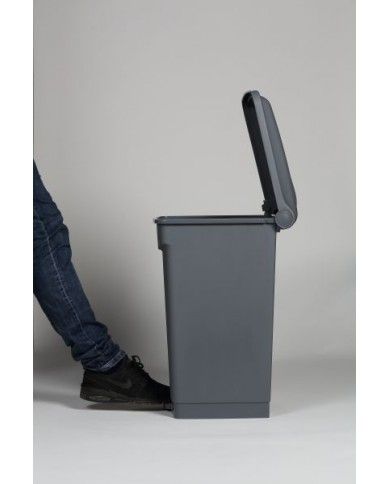 Poubelle de tri - à Pédale TERBAXPEDAL - mobilier de tri écologique, gestion des déchets en entreprise, solution tri sélectif Poubelle de tri - à Pédale TERBAXPEDAL - mobilier de tri écologique, gestion des déchets en entreprise, solution tri sélectif