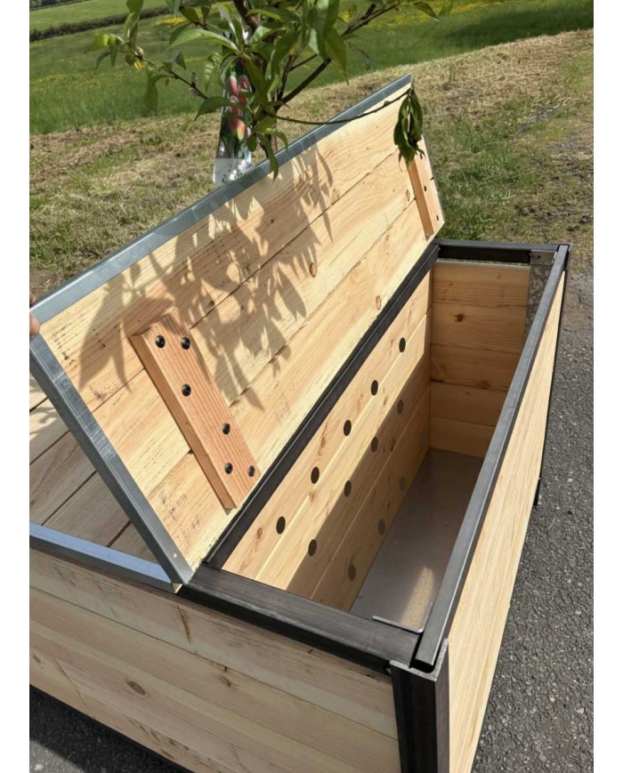 Arbocycle Composteur biodéchets sur aire de tri sélectif